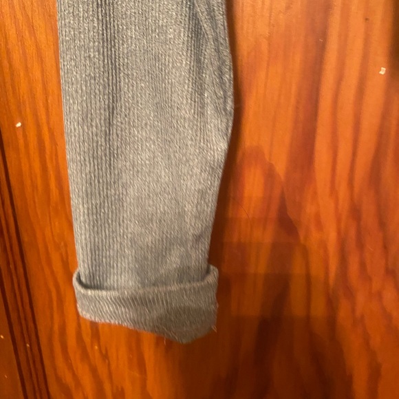 One Step Up crop top - Picture 8 of 10